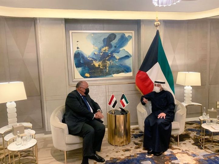 الوزير شكري يستهل زيارته إلى الكويت بلقاء وزير الخارجية التقى وزير الخارجية سامح شكري، اليوم 29 يناير 43513