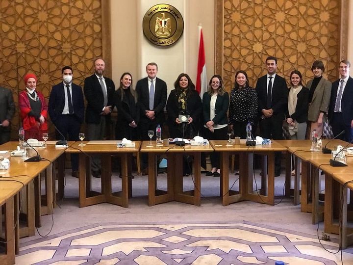 مساعد وزير الخارجية للشئون الأمريكية تلتقي بالمجموعة الثانية من مساعدي أعضاء الكونجرس الأمريكي 43743