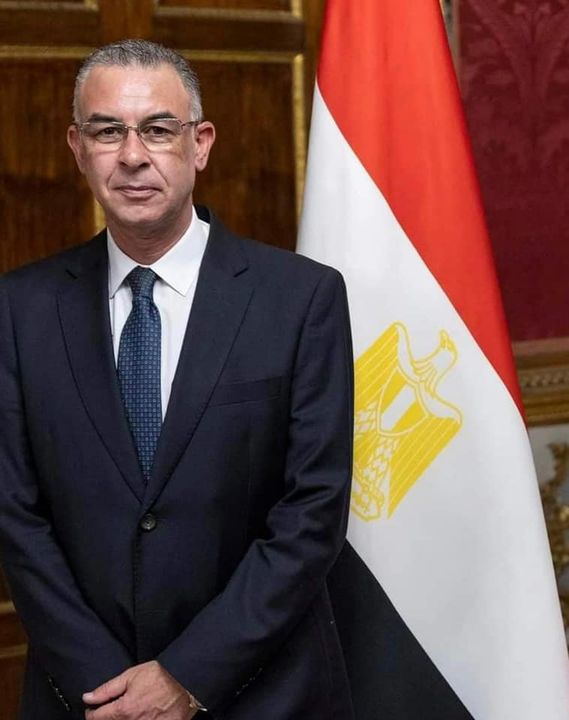 تنعى وزارة الخارجية، ببالغ الحزن وعميق الأسى، السفير علاء رشدي، سفير مصر في روما، الذي وافته المنية منذ قليل 46643