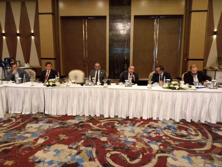- وزير السياحة والآثار يلتقي مع عدد من المستثمرين السياحيين على هامش مشاركته في منتدى شباب العالم بمدينة شرم 57437