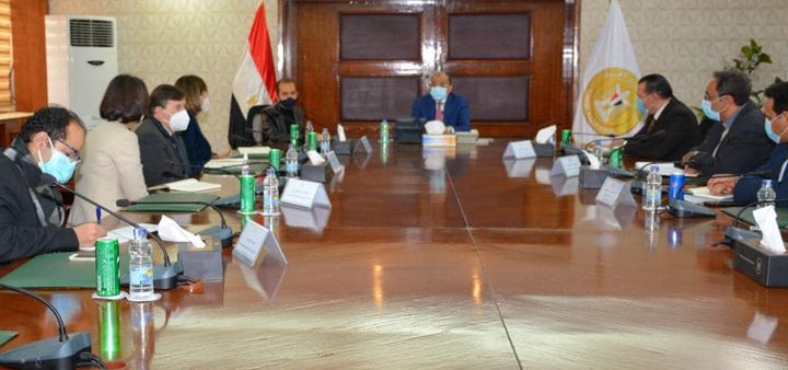 وزارة التنمية المحلية: وزير التنمية المحلية يبحث مع وفد الأمم المتحدة في مصر التعاون فى برنامج 67428