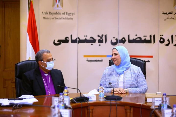 وزارة التضامن الاجتماعي: وزيرة التضامن الاجتماعي تستقبل رئيس الطائفة الإنجيلية بمصر 82283 1