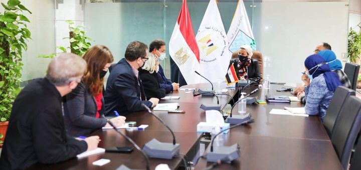 وزارة البيئة: وزيرة البيئة تلتقى مدير مركز إيكاردا وتبحث التعاون المشترك فى مجال التغيرات 89191
