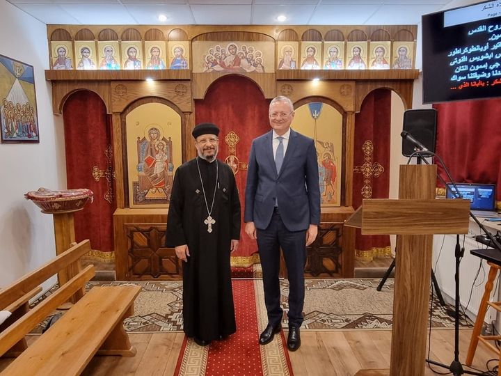 السفير المصري في بولندا يشارك في احتفالات كنيسة القديسين يوحنا المعمدان وأبو سيفين للأقباط الأرثوذكس بوارسو 95470