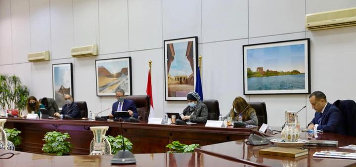 - وزير السياحة والآثار يعقد اجتماعاً تنسيقياً لمناقشة الاستعدادات لاستضافة مصر للجنة الإقليمية للشرق الأوسط 97531