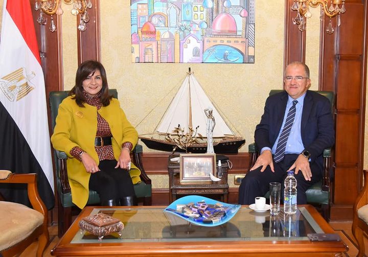 وزارة الدولة للهجرة وشئون المصريين بالخارج: وزيرة الهجرة تستقبل رئيس اتحاد الصناعات لبحث 14641