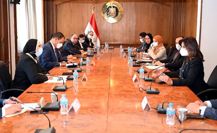 وزارة التجارة والصناعة: وزيرة التجارة والصناعة تبحث مع وزيرة الهجرةاستعدادت عقد مؤتمر مصر 26286