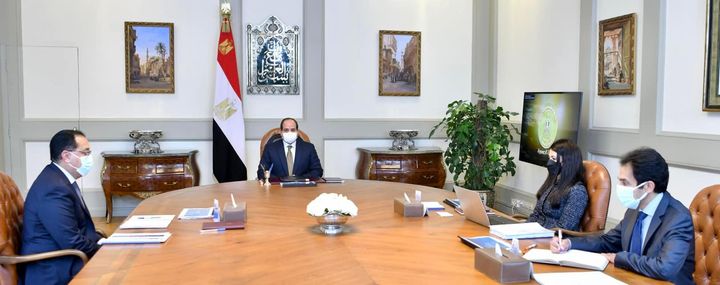السيد الرئيس عبد الفتاح السيسي يتابع استراتيجية الدولة للتعاون مع الشركاء الدوليين في المشروعات القومية 54506