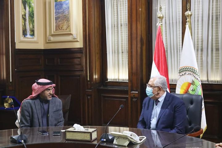 وزارة الزراعة واستصلاح الأراضي: وزير الزراعة يلتقي بالرئيس التنفيذي الجديد لشركة دواجن 56297