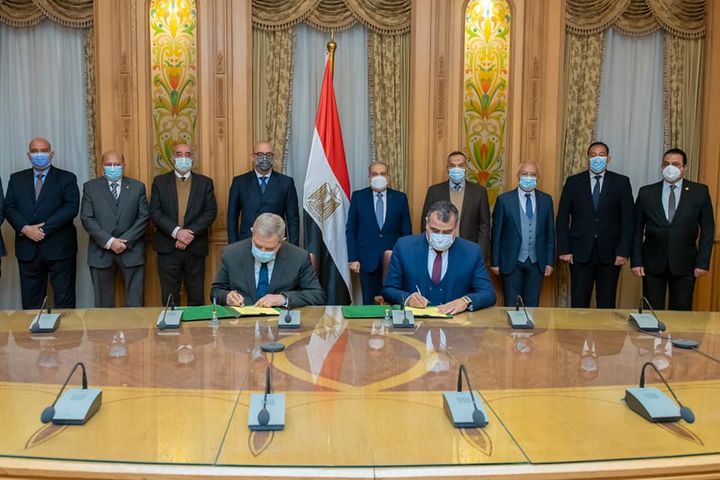 وزارة الدولة للإنتاج الحربي: وزيرا الإنتاج الحربى و الإسكان يشهدان توقيع بروتوكول تعاون 64377