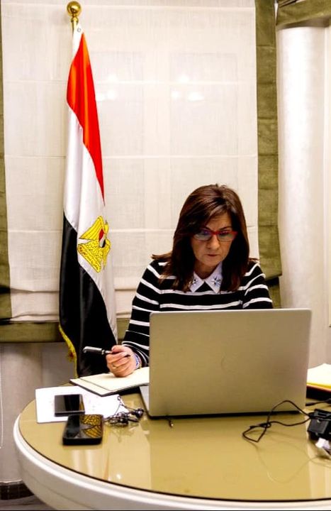 وزارة الدولة للهجرة وشئون المصريين بالخارج: وزيرة الهجرة تعقد اجتماعا بممثلين عن الجالية 64439