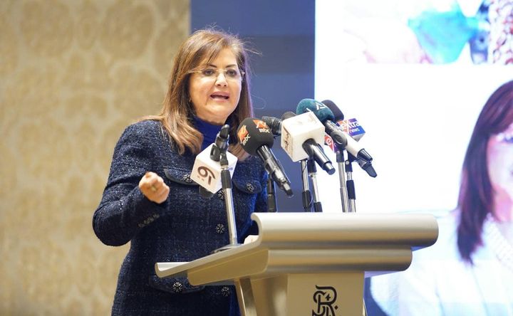 وزراء التخطيط والتموين والتعاون الدولي والتجارة يشهدون توقيع برنامج العمل السنوي بين جمهورية مصر العربية 71758