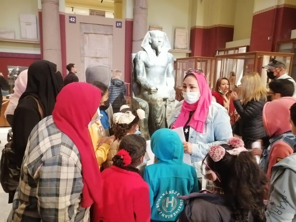 المتحف المصري القسم التعليمى من فعاليات البرنامج التعليمى ربط المناهج الدراسية بالمتحف المصري والذى استمر FMJGFqmXwAArPLW
