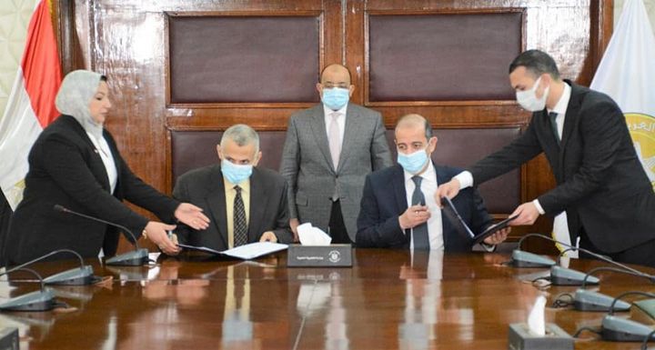 275648360_358332343003859_32902864237694