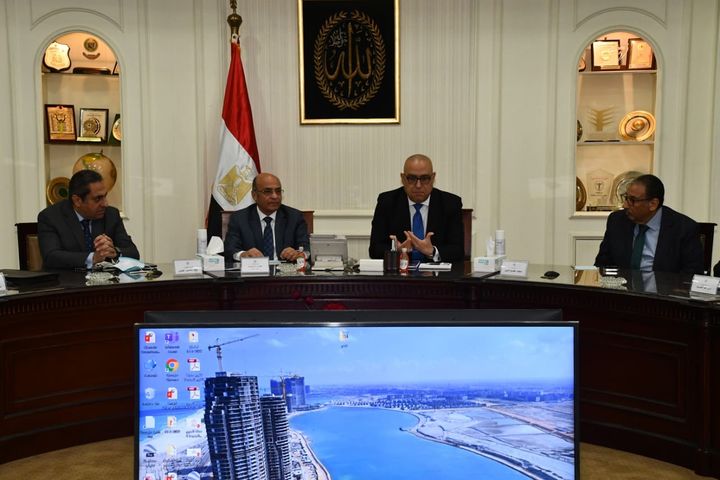 وزيرا الإسكان والعدل ومسؤلو البنك المركزي يبحثون تيسير إجراءات التمويل العقاري الجزار يؤكد ضرورة وضع نظام 12752