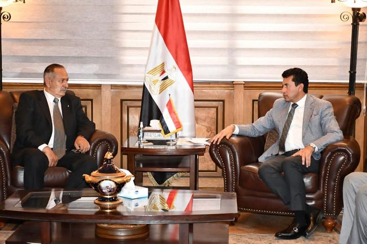 وزارة الشباب والرياضة: بعد إسناد الاتحاد الإفريقى ملف استضافتهما لمصر … 34302