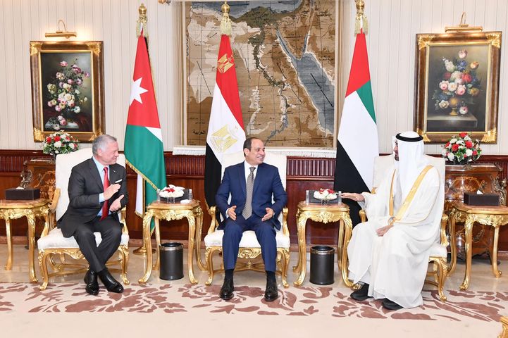 استقبل السيد الرئيس عبد الفتاح السيسي اليوم في لقاء أخوي ودي بقصر الاتحادية كلاً من جلالة الملك عبد الله 55981