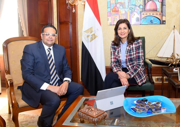في إطار الاستعداد لمؤتمر مصر تستطيع بالصناعة 68260