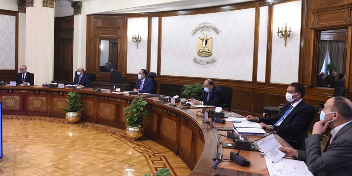 رئيس الوزراء يترأس اجتماع اللجنة الرئيسية لتقنين أوضاع الكنائس الموافقة على تقنين أوضاع 239 كنيسة ومبنى 71735
