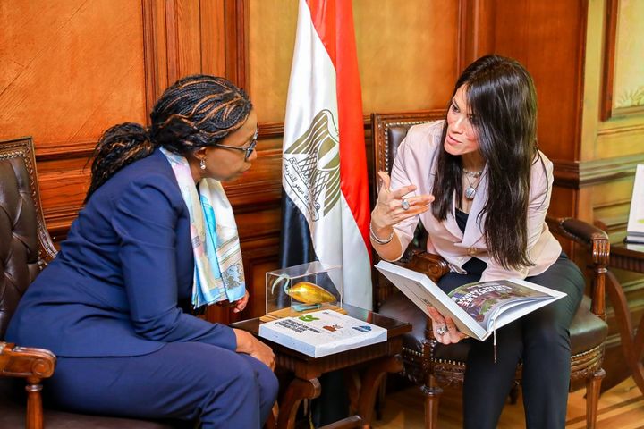 278171585_379123344258092_68180030760471