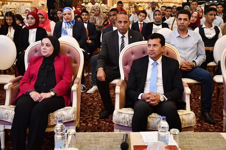وزارة الشباب والرياضة: وزير الشباب والرياضة يفتتح الملتقى الإعلامي للنشء ويشهد جلسة المراسل 25405
