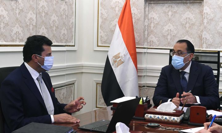 رئيس الوزراء يلتقى وزير الشباب لاستعراض عدد من ملفات عمل الوزارة التقى الدكتور مصطفى مدبولي، رئيس مجلس 32838