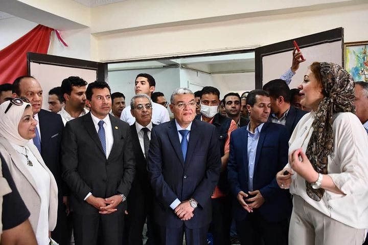 وزارة الشباب والرياضة: وزير الشباب ومحافظ المنيا يقوما بجولة تفقدية في مبني المديرية ونزل 59176