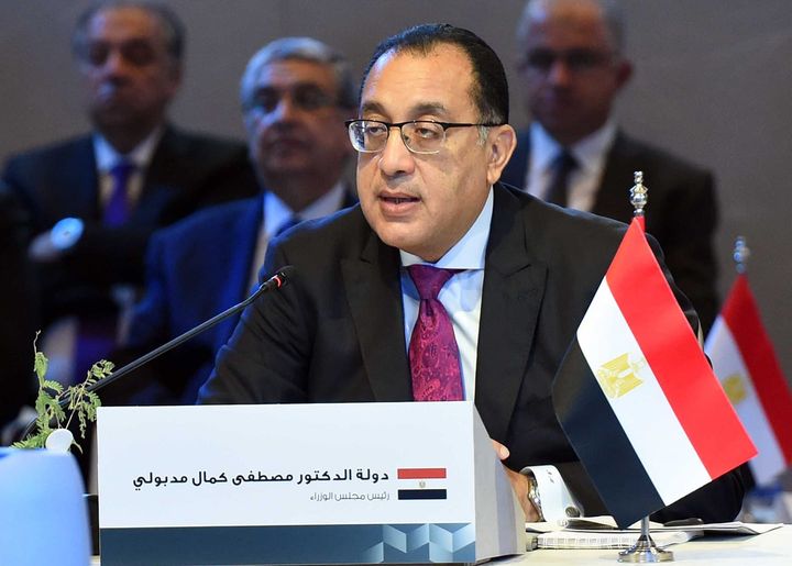 على هامش فعاليات إطلاق مبادرة الشراكة الصناعية التكاملية لتنمية اقتصادية مستدامة: مدبولي يجري حواراً مع 59491