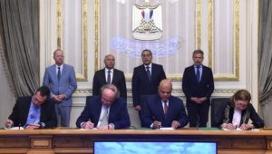 رئيس الوزراء يشهد توقيع اتفاق بين هيئة ميناء دمياط وتحالف شركات يوروجيت ألمانيا وكونتشيب إيطاليا وهاباج