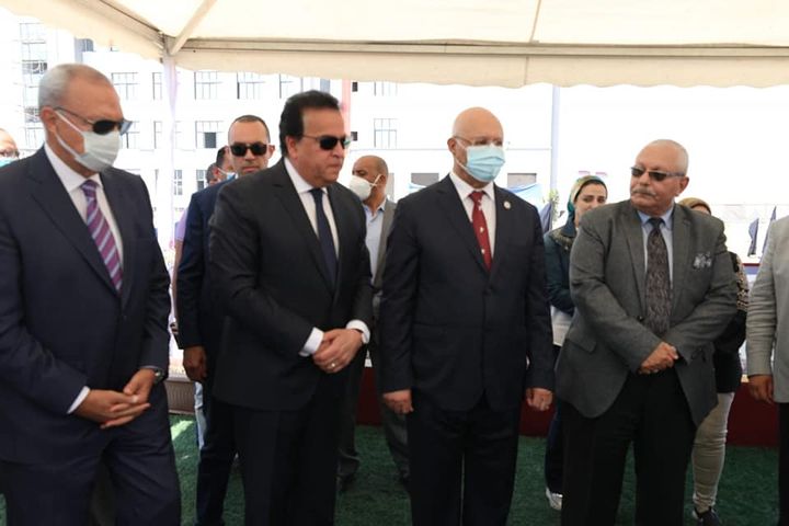 وزارة التعليم العالي والبحث العلمي: على هامش اجتماع المجلس الأعلى للجامعات: وزير التعليم 91672