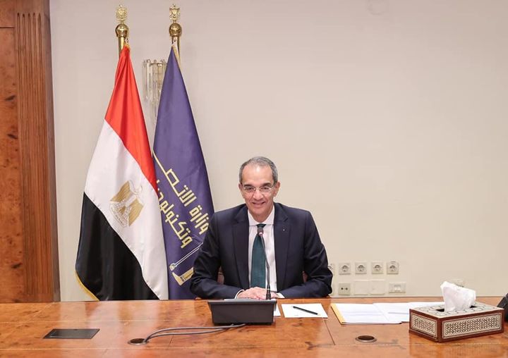وزارة الاتصالات وتكنولوجيا المعلومات: مصر تسلم سلطنة عمان شعلة العاصمة العربية الرقمية لعام 98712