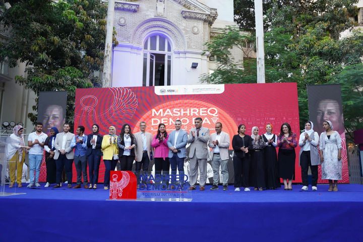 288460674_571126454377195_24565576442158