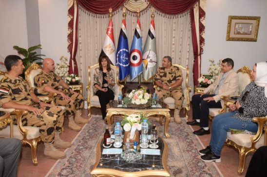 المتحدث العسكرى : القوات المسلحة بالتعاون مع وزارة الهجرة تستقبل وفداً من شباب المصريين المقيمين بالخارج 18066