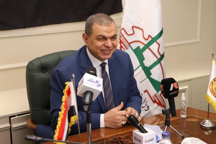 وزارة القوى العاملة: القوى العاملة: الخميس القادم إجازة بالقطاع الخاص بمناسبة 30 ثورة يونيو 33246