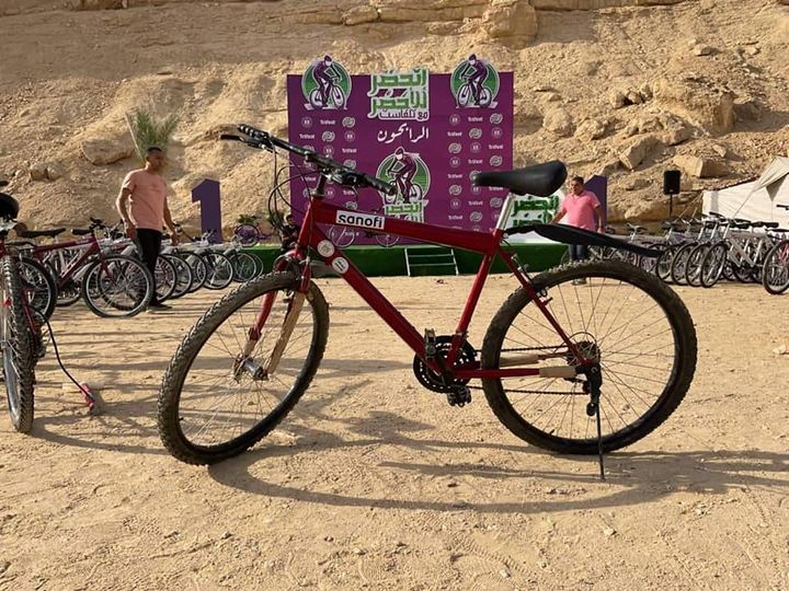 286215320_327943569519064_15348732445998