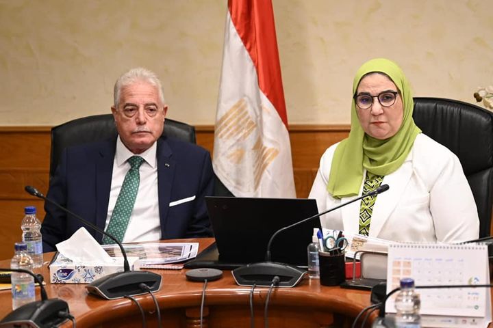 وزارة التضامن الاجتماعي: وزيرة التضامن الاجتماعي تستقبل محافظ جنوب سيناء 83716