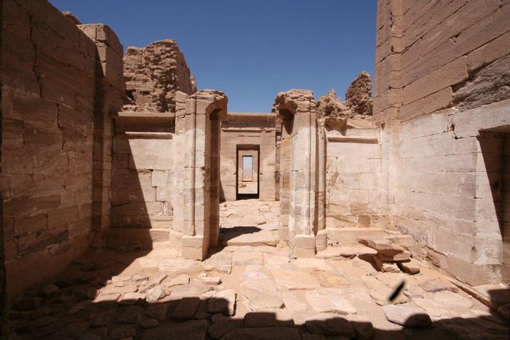 285644932_388210656673820_62217690614300