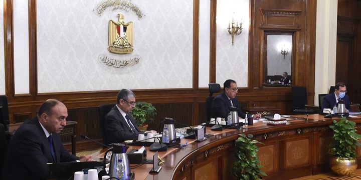 رئيس الوزراء يتابع الخطط الاستراتيجية لاستخراج خام الفوسفات وتعظيم الإنتاج منه عقد الدكتور مصطفى 93775