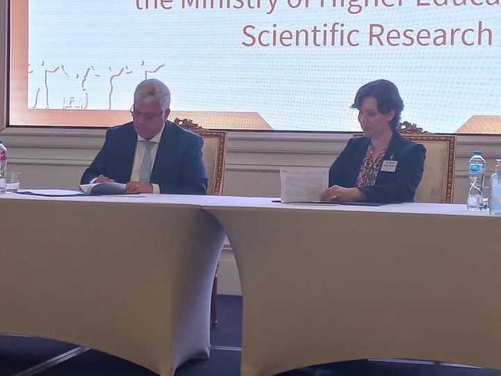 وزارة التعليم العالي والبحث العلمي: توقيع برتوكول تعاون بين وزارة التعليم العالي و15 جامعة 93930