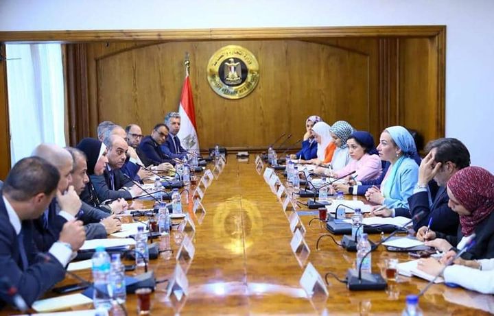 وزيرتا البيئة والتجارة والصناعة تستعرضان آخر مستجدات التحضير لاستضافة مصر لقمة المناخ COP27 خلال شهر نوفمبر 14420