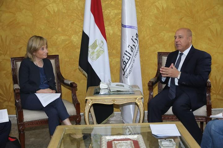 وزارة النقل: وزير النقل يبحث مع نائب رئيس بنك الاستثمار الاوروبي الموقف التنفيذي لعدد من 18053