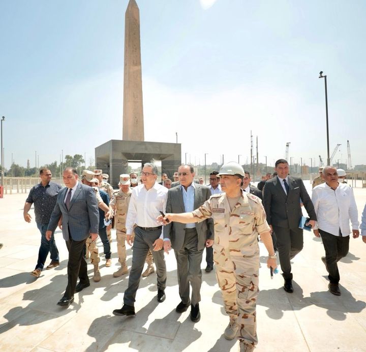 وزارة السياحة والآثار: جولة تفقدية موسعة لوزير السياحة والآثار ومستشار رئيس الجمهورية 21594