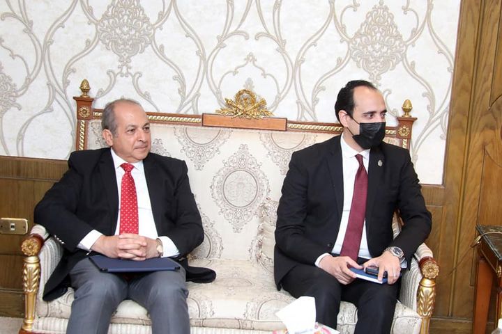 295536146_458269113010181_72398442503697