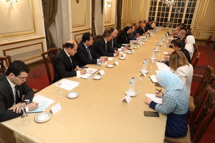 295614457_365123359130850_28845084786040