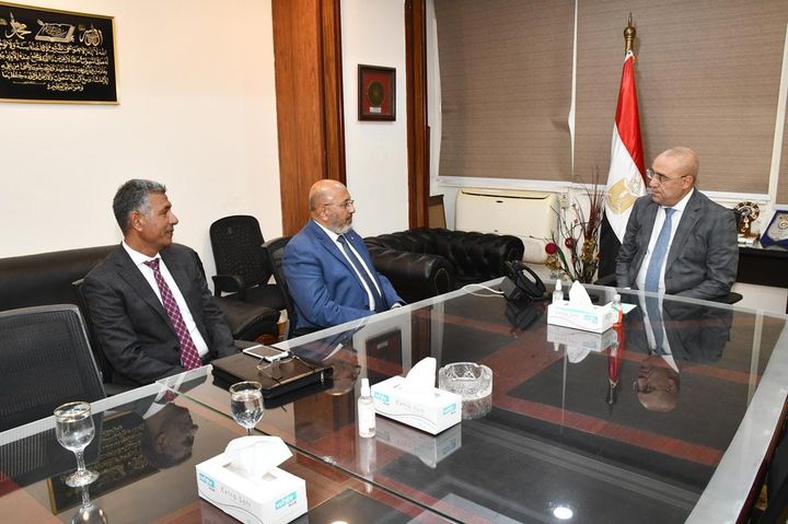 وزارة الإسكان والمرافق والمجتمعات العمرانية: أعده الجهاز التنفيذى لمياه الشرب والصرف الصحى: 58013