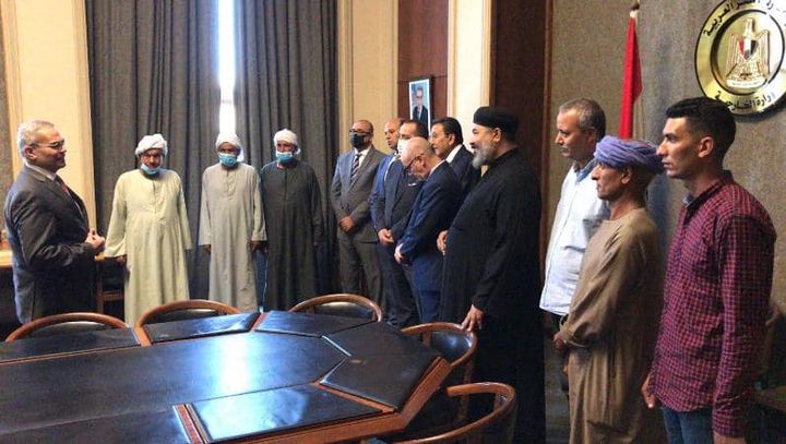 295720347_365093302467189_34696205404209