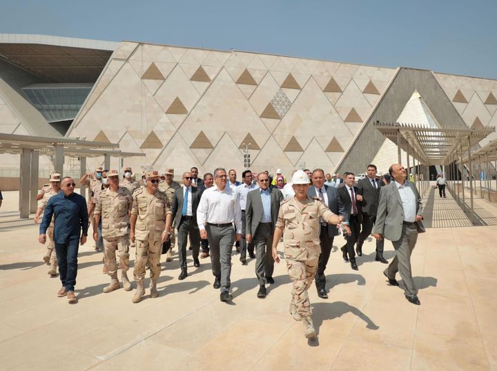 295298423_417530920408460_66177558894797