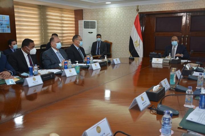 وزارة التنمية المحلية: وزير التنمية المحلية يتابع مع أعضاء لجنة استرداد أراضي الدولة موقف 79216
