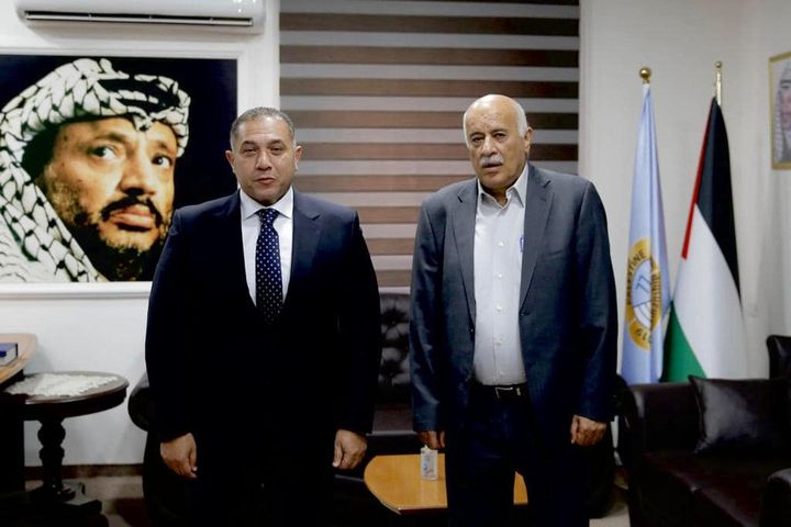 الفريق جبريل الرجوب يبحث مع السفير المصري في رام الله آخر المستجدات الفلسطينية التقى السفير طارق طايل 87297