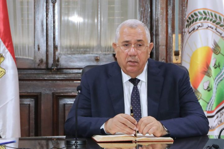 وزارة الزراعة واستصلاح الأراضي: وزير الزراعة يبحث مع قيادات الثروة الحيوانية والخدمات 90502